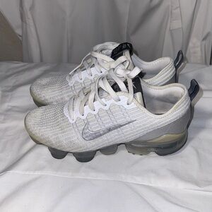 Nike Air VaporMax Kids 6Y White Gray Running Sneakers Youth Athletic